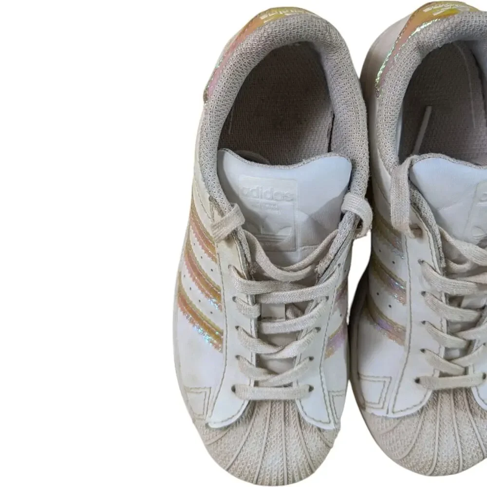 Adidas Girls Superstar Shoes White Size 13K fv3147 Iridiscente Shiny Stripes